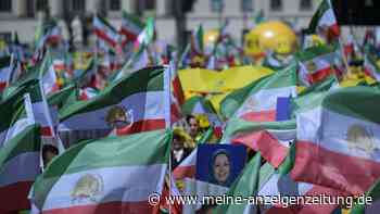 Tausende Exil-Iraner demonstrieren in Berlin