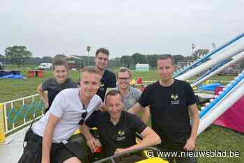 Regen bederft ballonnen op KempenAir