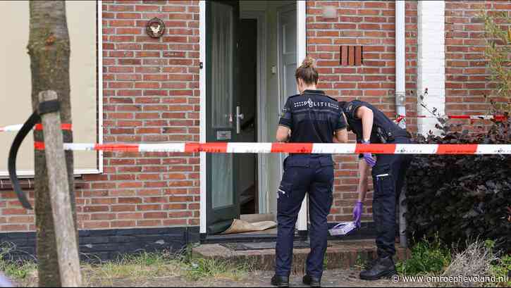 Emmeloord - Explosie veroorzaakt schade aan woning Emmeloord