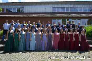 Weser-Gymnasium Vlotho verabschiedet 48 Abiturienten