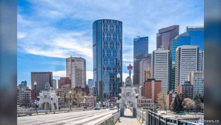 Long weekend exodus helps drive down Calgary water consumption as repair process nears completion