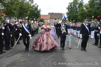Punktlandung für das Königspaar Gröne beim Schützenfest in Daseburg