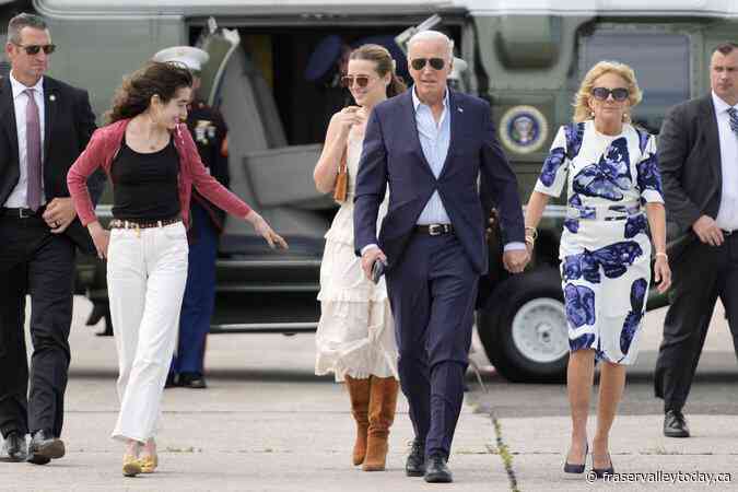 Gathered at Camp David, Biden’s family tells him to stay in the race and keep fighting