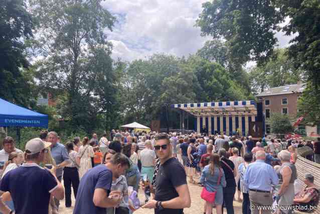 Veel volk op Halse inwonersdrink