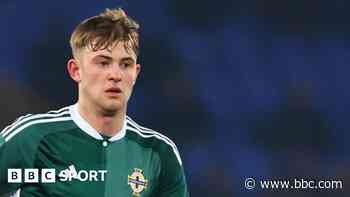 McKiernan rejects Morecambe deal to join Lincoln