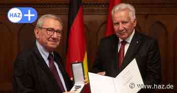 Ritterkreuz für Andor Izsák: Ungarischer Orden für Musiker aus Hannover