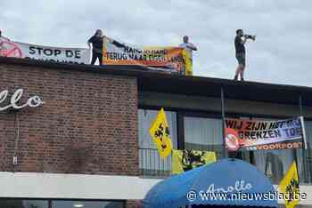 Rode Kruis dient klacht in tegen extreemrechtse bezetters van hotel Apollo