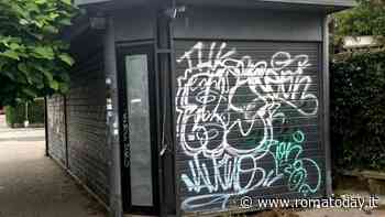 C’è un’edicola abbandonata da anni: “Facciamone un polo civico”