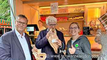 Trotz Regen in Bad Herrenalb: Naturparkmarkt zeigt regionale Produktion