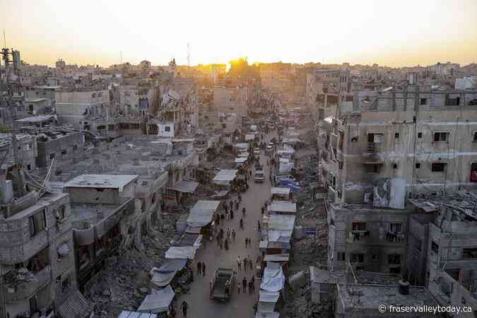 Israel orders Palestinians to flee Khan Younis, signaling return of troops to southern Gaza city