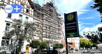 Dachstuhlbrand in Hannover-Vahrenwald: Fassade ist einsturzgefährdet