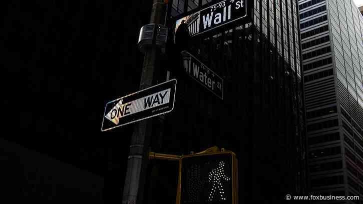 Stocks could fall 30% as US heads for a deep recession, analyst warns