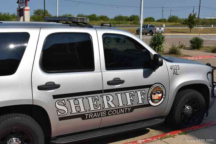 3 shot after fight in Travis County outdoor market parking lot