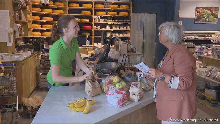 Noordoostpolder - Wegwerkzaamheden zorgen voor stilte in de winkel: 'Als er dertig klanten komen, is het veel'