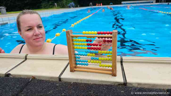 Swifterbant - Baantjes tellen op ouderwetse telramen tijdens zwemvierdaagse in Swifterbant