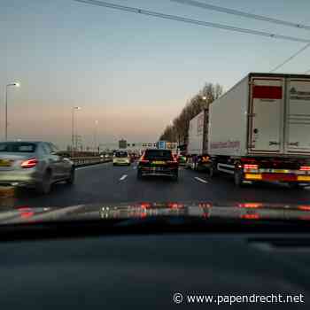 Forse hinder door afsluitingen A15 – vertraging 30-60 minuten