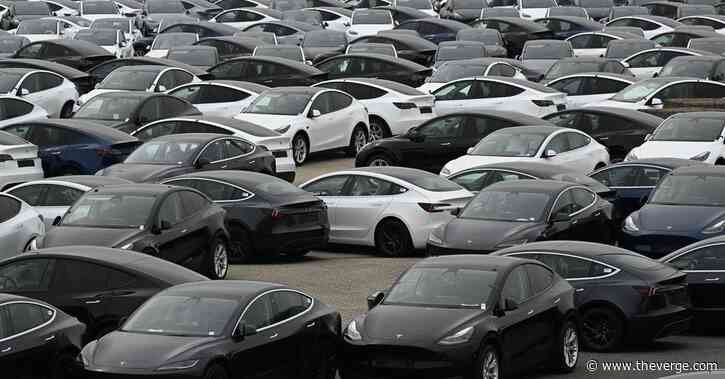 Tesla delivered fewer vehicles to customers for the second quarter in a row