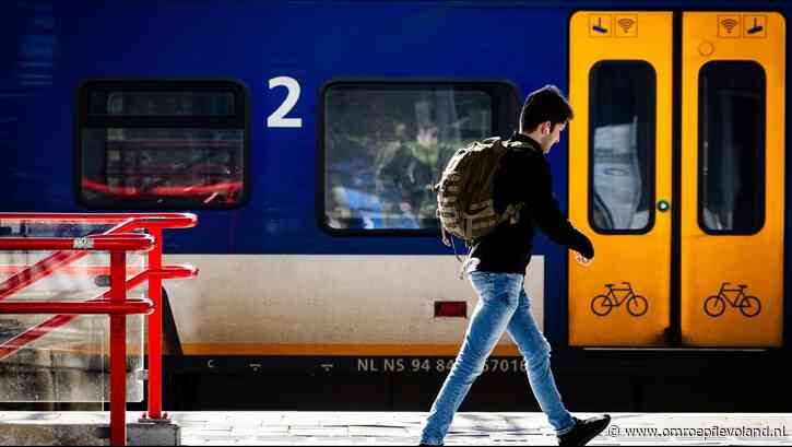 Almere - Sprinter tussen Amsterdam en Almere rijdt voortaan bijna de hele dag