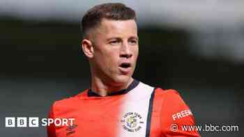 Aston Villa sign midfielder Barkley from Luton