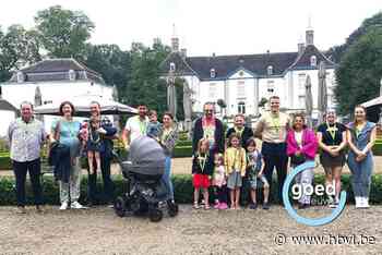 Gemeentebestuur heet nieuwe inwoners welkom in Wijnkasteel Genoelselderen