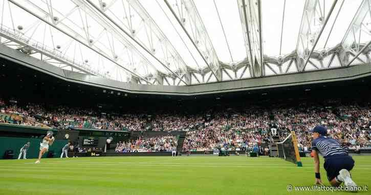 I giovanissimi soldatini di Wimbledon: la vita dei raccattapalle che guadagnano una miseria dopo un addestramento massacrante