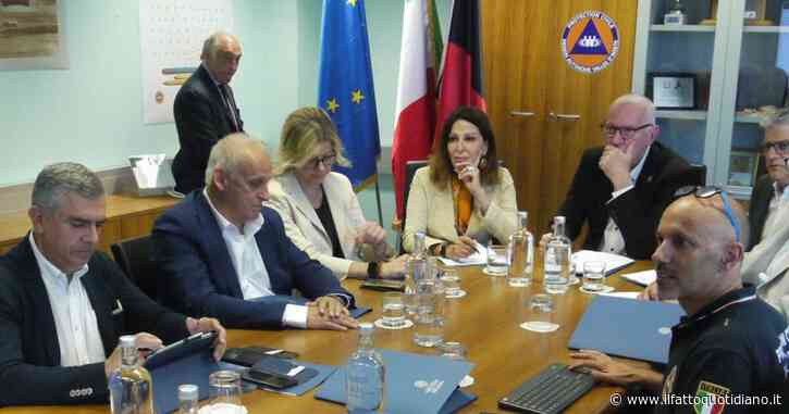 A Cogne isolata dopo il disastro dell’alluvione? Santanchè vuole portare i turisti in elicottero. Pd: “Grottesco”. M5s: “Colpo di sole?”