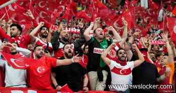 Oostenrijk en Turkije strijden om ticket voor kwartfinale tegen Oranje, veel spelers op scherp