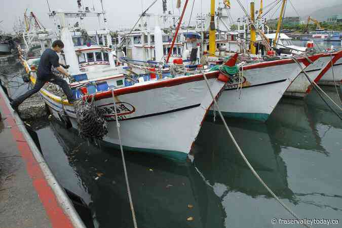 Taiwan says China’s coast guard has detained a Taiwanese fishing vessel and demands its release
