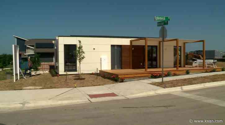 Company aimed at tackling housing crisis and global warming brings demo house to Texas
