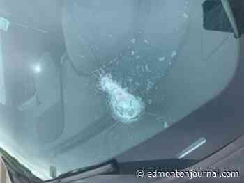 Edmonton police investigate after more reports of rocks and debris thrown from Whitemud overpasses