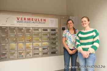 Uit deze nieuwe automaat van slagerskoppel haal je vers vlees: “Topchef Johan Segers is al jaren vaste klant”