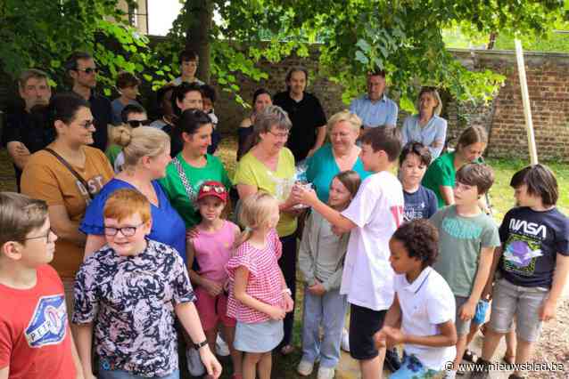 Academie neemt afscheid van monument juf Marleen