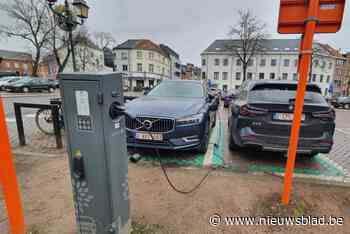 Halle doet extra controles op oneigenlijk gebruik van oplaadplaatsen aan laadpalen