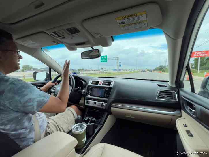 Austin lane closed for nearly 2 years without any roadwork