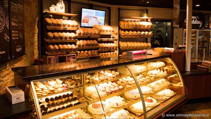 Urk - Zoetekauwen geschrokken door drastisch besluit van hun favoriete bakkerij