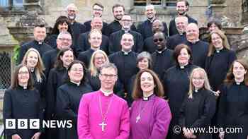 Diocese welcomes 27 new priests and deacons
