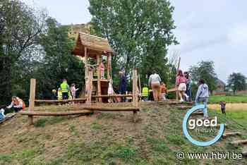 Kinderen kunnen ravotten op gloednieuw speelplein in miniburcht in Brustem