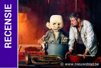 RECENSIE. FroeFroe en Laika onderstrepen zinloosheid van oorlog met poppen en fanfare