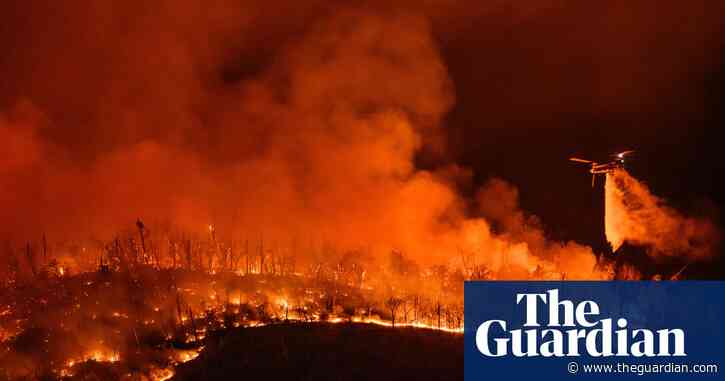 Raging wildfire forces 13,000 people to evacuate in northern California