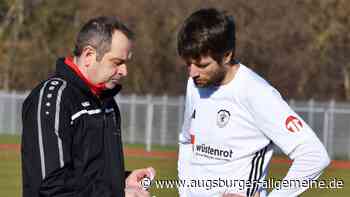 Kauferings Spielertrainer kassiert die Rote Karte im Testspiel