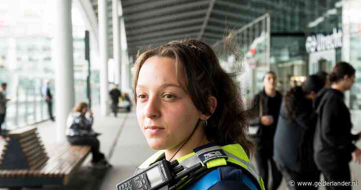 ‘Lekker kontje!’: als undercoverboa Melissa dit op straat hoort, gaat ze meteen achter de dader aan