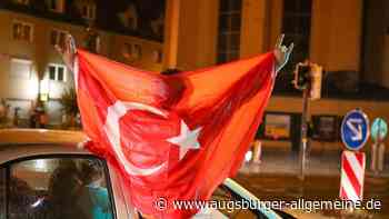 Mann wird bei Autokorso verprügelt und schwer verletzt