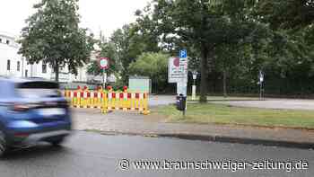 Parkplatz-Sperre auf beliebtem Wolfsburger Parkplatz verlängert
