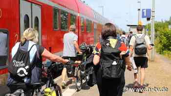 Preis soll stabil bleiben: Scholz sagt Finanzierung des Deutschlandtickets zu