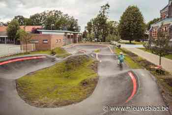 Nieuw wijkpark De Kom wordt al volop gebruikt: “Vooral hobbelparcours wordt druk verkend”