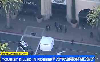 Tourist killed in robbery attempt at Southern California bookstore