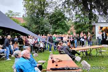 Zandrock bijt in herfstweer spits af van zomerse woensdagconcerten