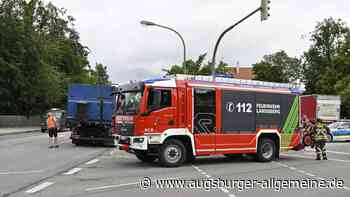 Unfall am Schongauer Dreieck: Autofahrerin übersieht Sattelschlepper