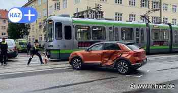 Unfall mit Stadtbahn in Hannover-List: Üstra-Linien 3, 7 und 13 fahren wieder