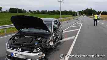 Schwerer Unfall auf der B299: Mutter und Kinder verletzt im Krankenhaus